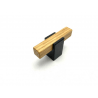 Dizajnová hranatá drevená úchytka z materiálu DUB s čiernymi koncovkami. Možnosť kombinovať s úchytkou.