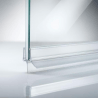 Tesniaci profil na spodnú stranu dverí sprchového kúta s hrúbkou skla 6 - 8 mm.
Dĺžka profilu je 2500 mm a je možné ho skracovať podľa požiadavky.
Farba je transparentná a vyrobený je z plastu