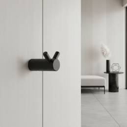 Vešiak INDUST / Čierna matná