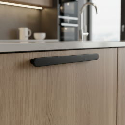 Úchytka ESSEN / Čierna matná