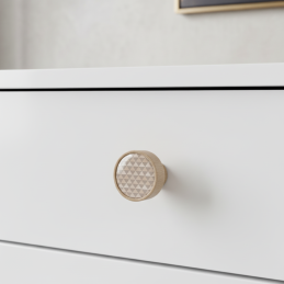 Drevená úchytka knopka...