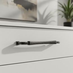 Úchytka NEUS / Čierna patina