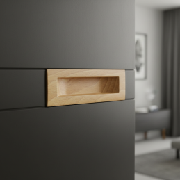 Zafrézovacia úchytka...