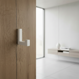 Vešiak MAXA / Biela matná