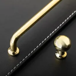 Úchytka knopka KAREN / Zlatá lesklá