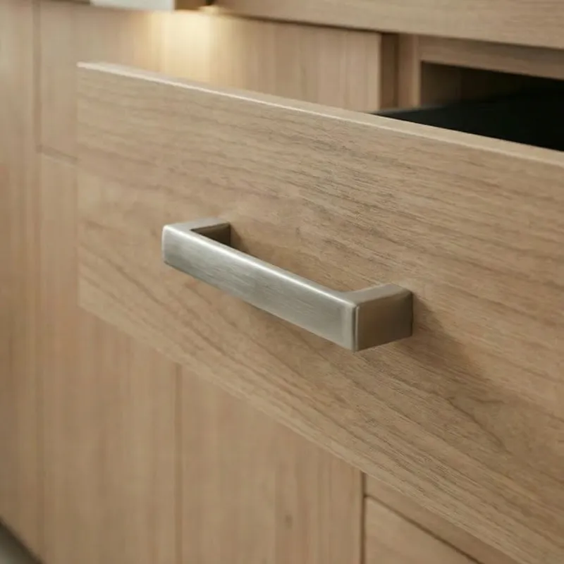 Úchytka LENA / Nerez