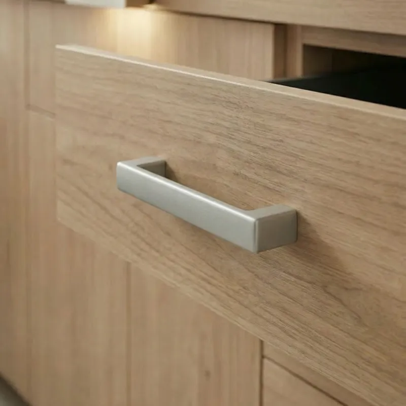 Úchytka LENA / Hliník