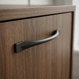 Úchytka BEATRIZ / Čierna matná