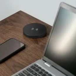 Výsuvná zásuvka LEGIA SCHUKO 2x230V + USB A-C + svetlo  / Čierna matná