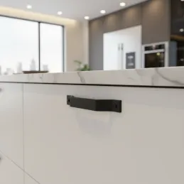 Úchytka LUCAS / Čierna matná