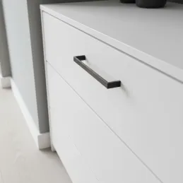 Úchytka OMEGA / Čierna matná