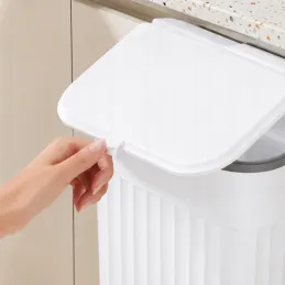 Odpadkový kôš BIBA na dvierka 11L / Biely