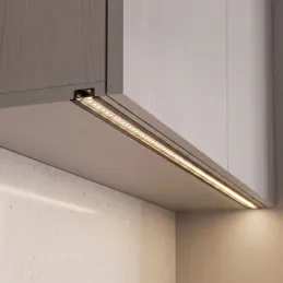 Zafrézovacia hliníková lišta ZARIA na LED osvetlenie s transparent krytkou / Čierna matná