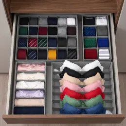 4-dielný set úložných boxov do šatníka LORD / Šedá