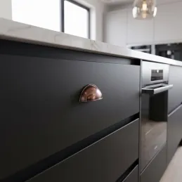 Úchytka GINGER / Meď lesklá