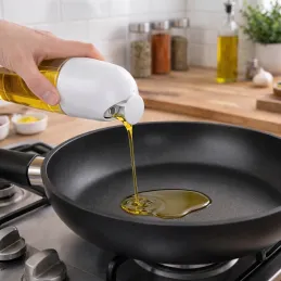 Sklenená fľaša na olivový olej alebo ocot s automatickým otváraním 510 ml / Biela