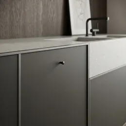 Úchytka knopka CARION / Čierna matná